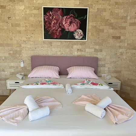 Gjinaj Apartments Ulcinj Kültér fotó